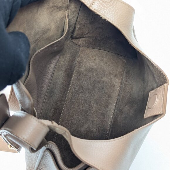 CUYANA Calfskin Soft Leather Messenger Bag - Picture 10 of 14